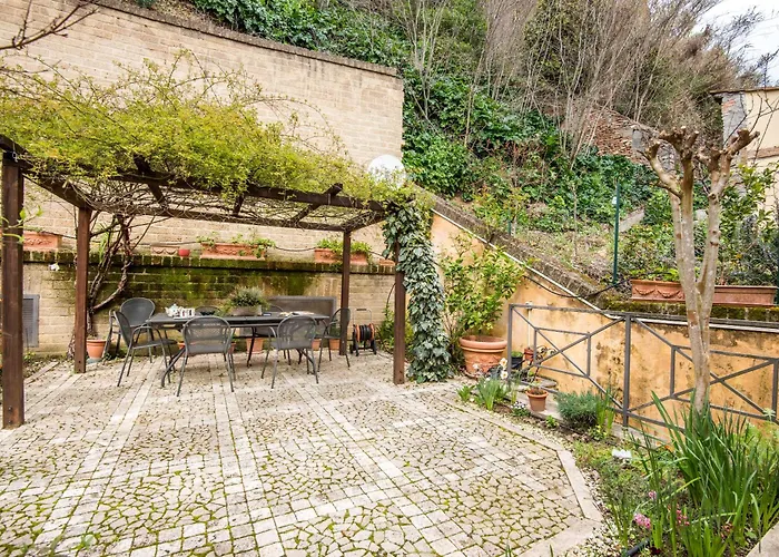 Ferienhaus Secret Garden *