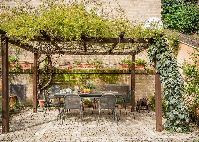 Secret Garden Ferienhaus *
